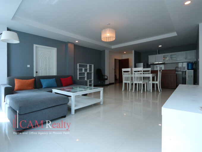 3 bedrooms serviced apartment for rent in Central Market area, Daun Penh, Phnom Penh - N550168