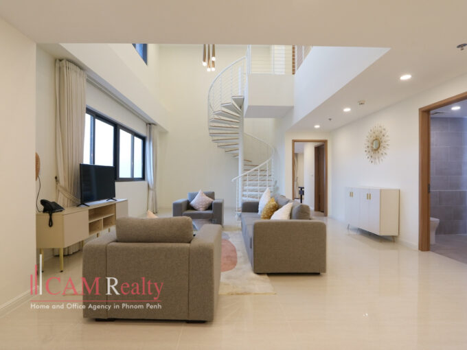 3 bedrooms duplex apartment for rent in Toul Kork